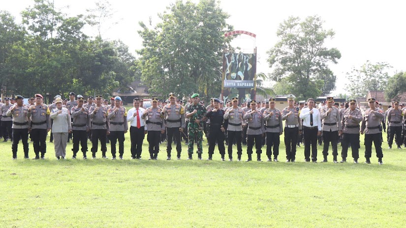 TNI-Polri Banyumas Apel Konsolidasi Operasi Ketupat Candi Tahun 2024